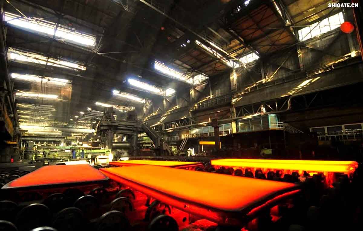 河钢集团舞钢公司车间